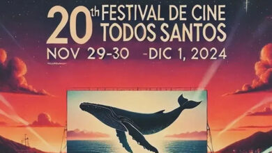 El Teatro Manuel Márquez de León, sede principal del Festival de Cine de Todos Santos, se ilumina cada año para recibir a cineastas y amantes del cine de todo el mundo.